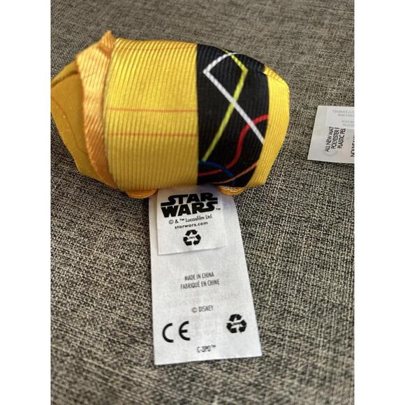 Disney Tsum Tsum Star Wars Mini Plush 3.5" C3PO Yoda Lot of 2 Stuffed - Picture 7 of 8